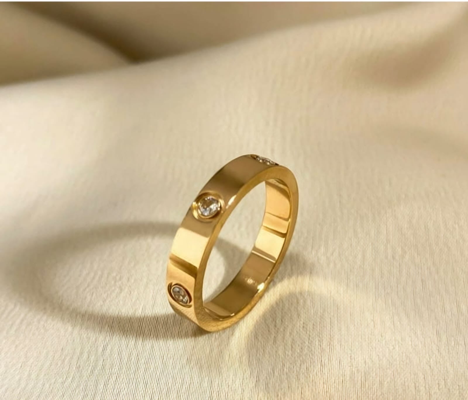 Rubi Ring