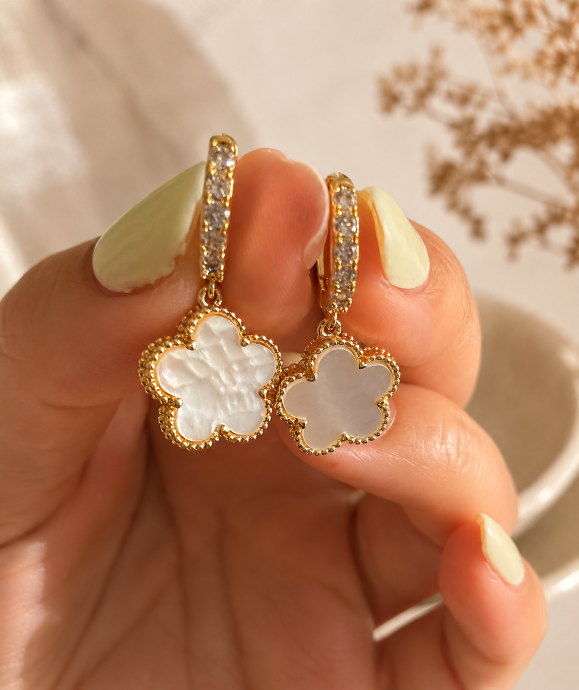 Pearl Fleur Drops