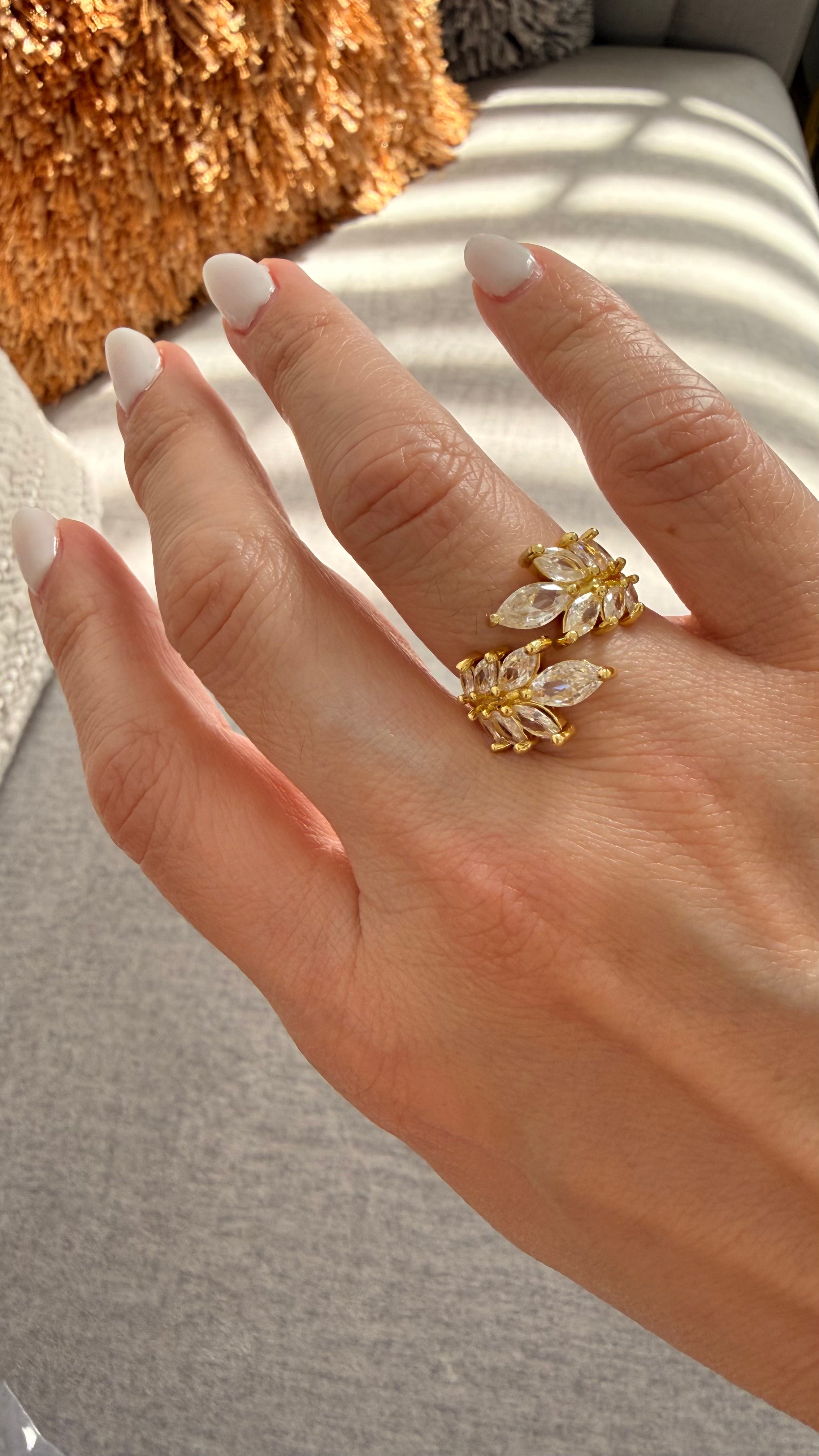 Clara Ring