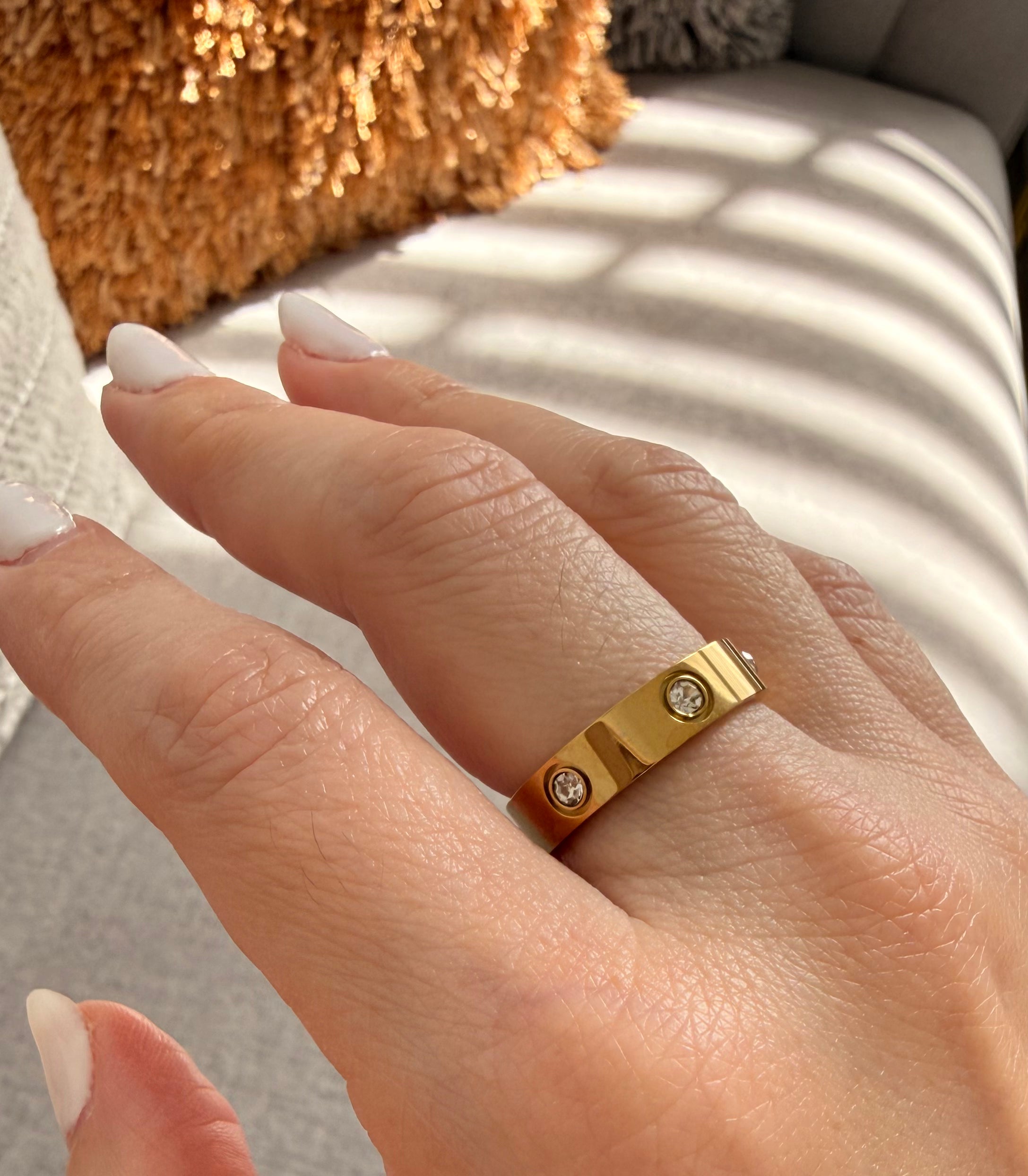 Rubi Ring