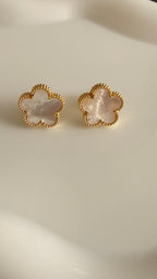 Pearl Fleur Stud Earrings